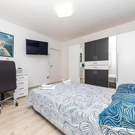 Lägenhet Agic Kaštela