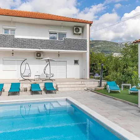 Agic Apartment Kastela