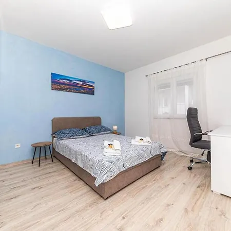 Agic Apartmán Kaštela